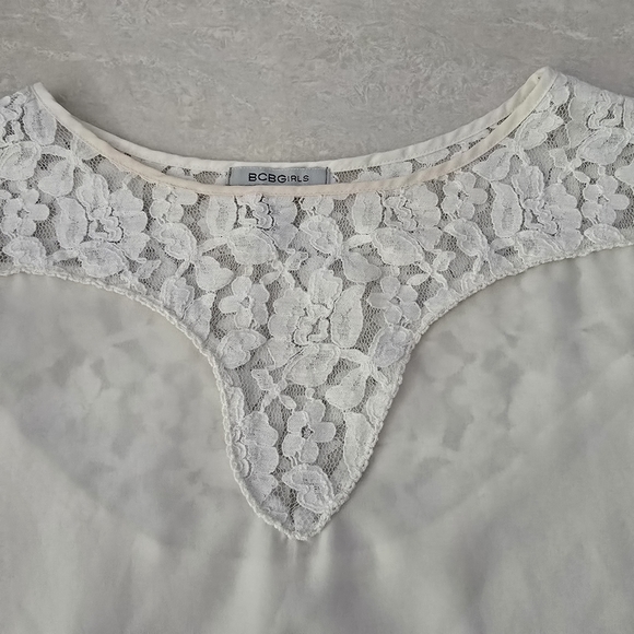 BCBG Lace Sleeveless Blouse - White/Cream - Size XS